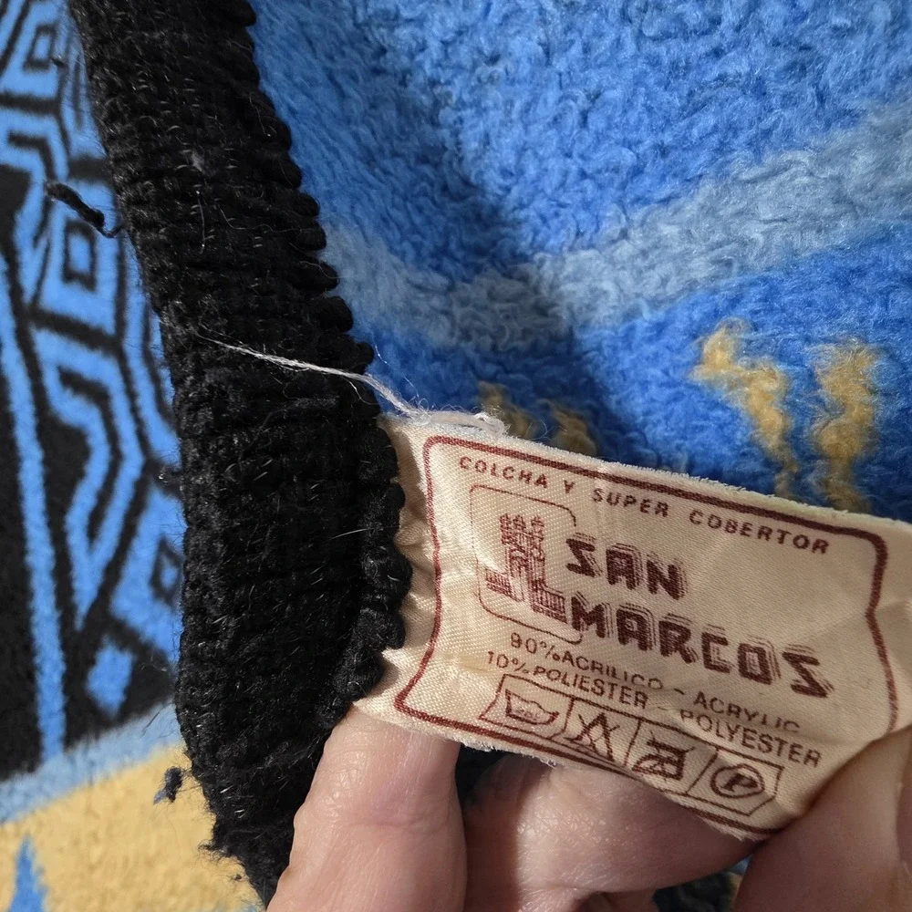 Vintage San Marcos Mexican Cobija Blanket 72x84 Reversible Aztec Mexico Large